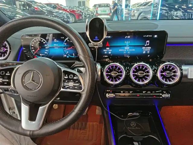 Mercedes-Benz GLB-Class — Фото автомобиля 9
