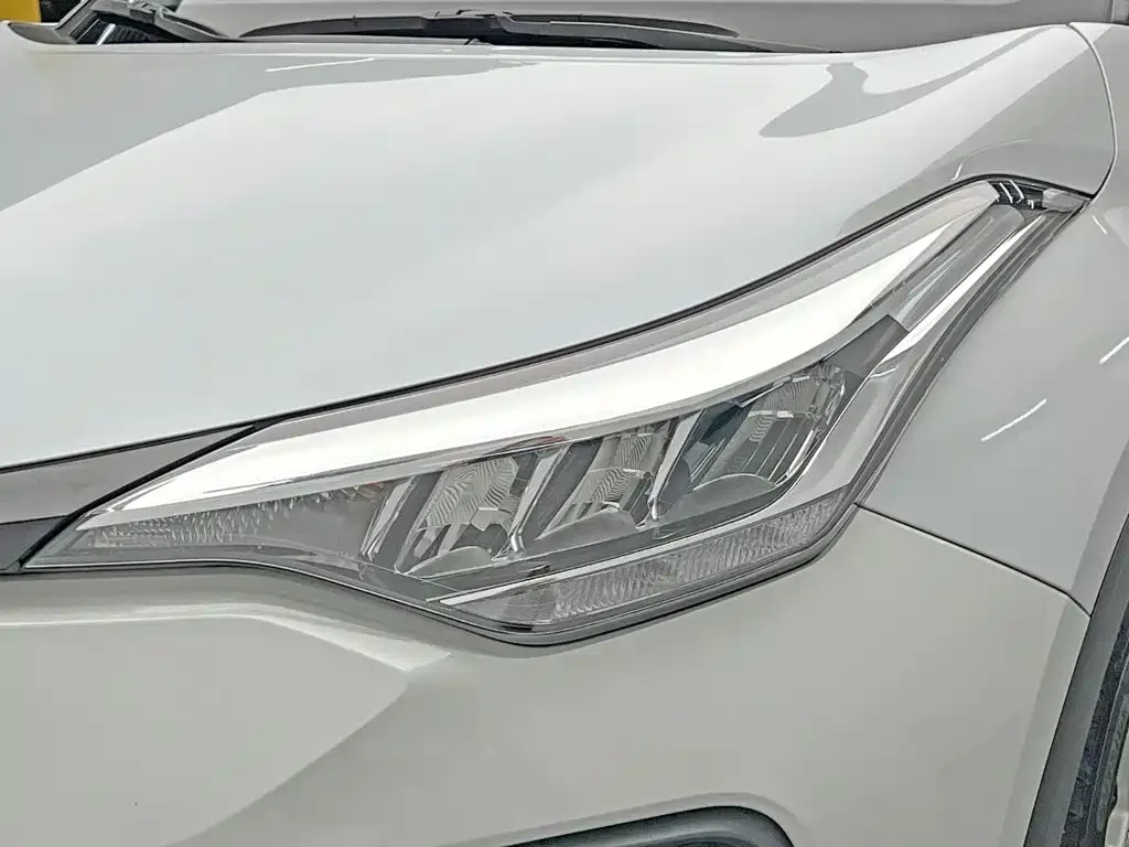 Toyota Toyota IZOA 2021 2.0L Yixiang Edition — Фото автомобиля 10