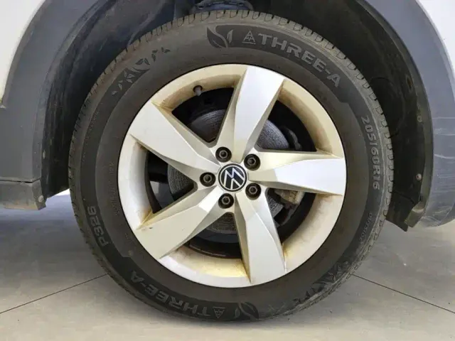 Volkswagen T-Cross — Фото автомобиля 6