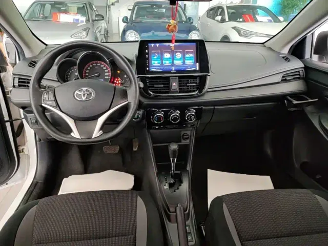 Toyota Vios FS — Фото автомобиля 9
