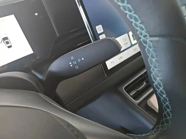 BYD Qin L — Фото автомобиля 13