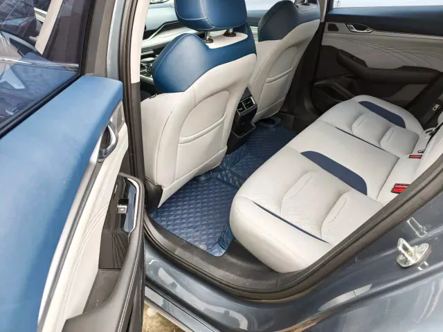 Geely Xingrui — Фото автомобиля 10