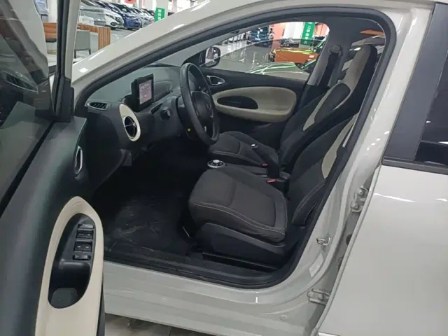 Wuling Bingo — Фото автомобиля 14