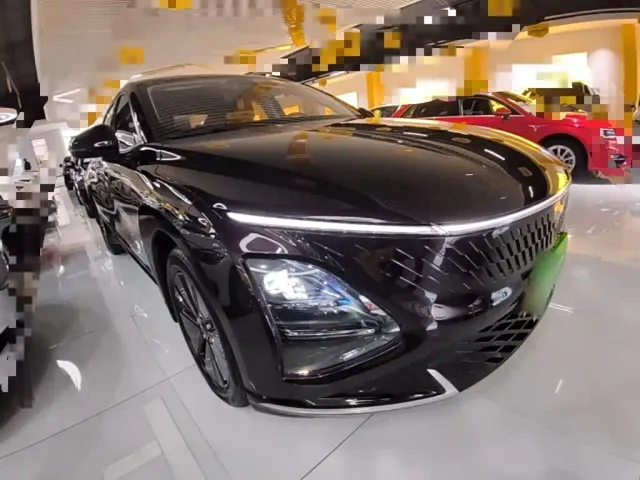 Wuling Starlight — Фото автомобиля 3