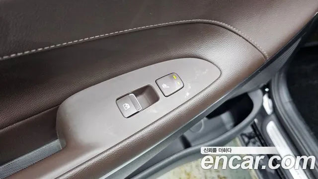 Hyundai Grandeur Новый Grandeur IG — Фото автомобиля 27