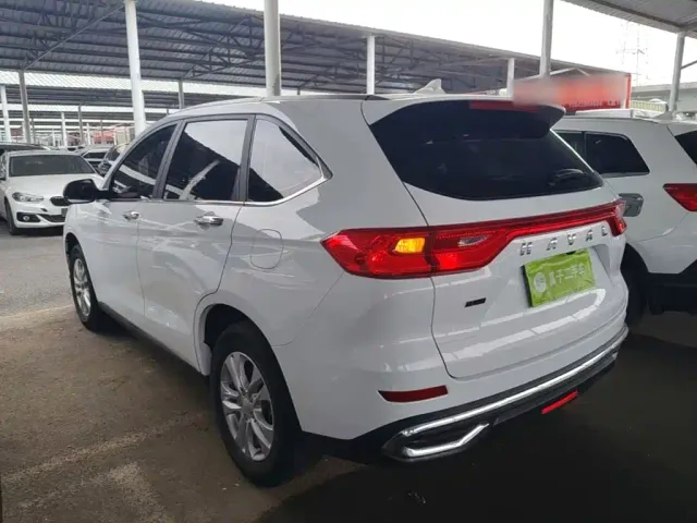 Haval M6 — Фото автомобиля 4