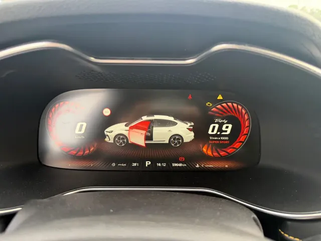 MG 6 — Фото автомобиля 14