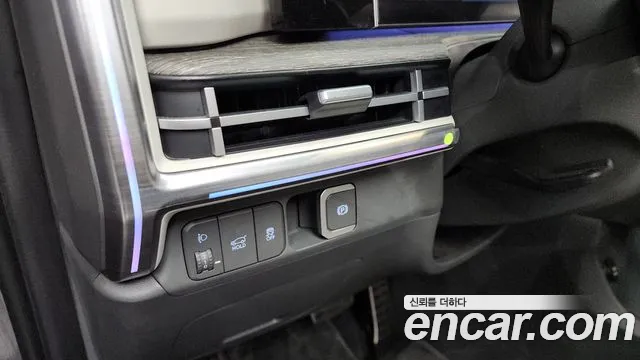 Hyundai Santafe Santa Fe (MX5) Бензин 2.5T 2WD — Фото автомобиля 18