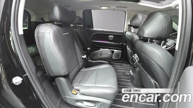 Hyundai Ioniq 9 — Фото автомобиля 12