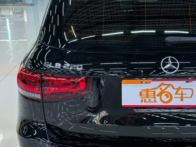 Mercedes-Benz GLB-Class — Фото автомобиля 21
