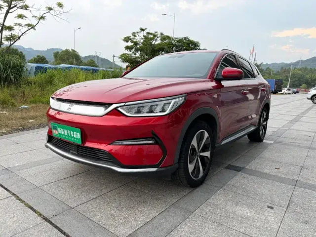 BYD Song PLUS — Фото автомобиля 2