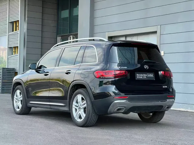 Mercedes-Benz GLB-Class — Фото автомобиля 7