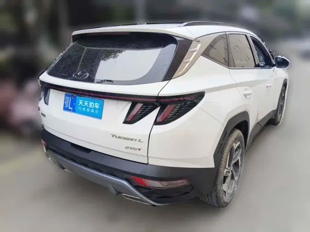 Hyundai Tucson — Фото автомобиля 2