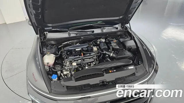 Hyundai Sonata — Фото автомобиля 9