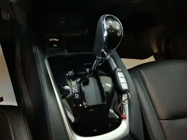 Nissan X-Trail — Фото автомобиля 16