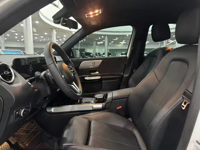 Mercedes-Benz GLB-Class — Фото автомобиля 10