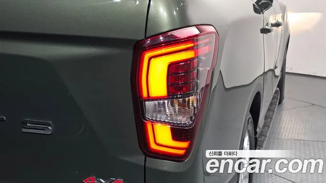 KG_Mobility_Ssangyong Rexton Новый Rexton Sport Дизель 2.2 4WD — Фото автомобиля 20