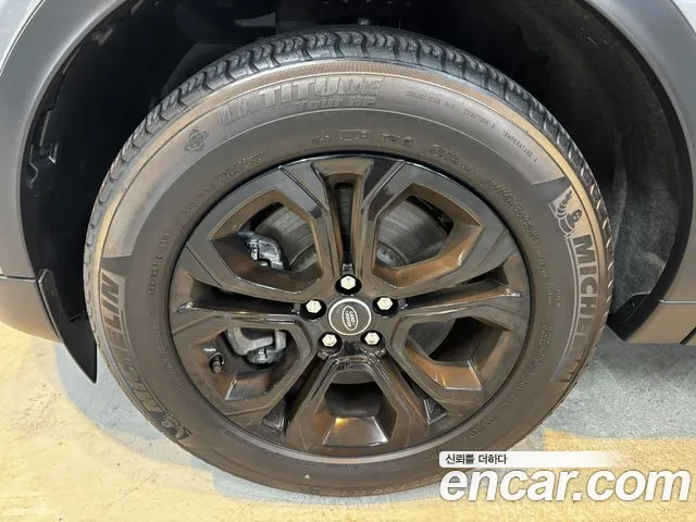 Land Rover Discovery Sport Generation 2 — Фото автомобиля 5