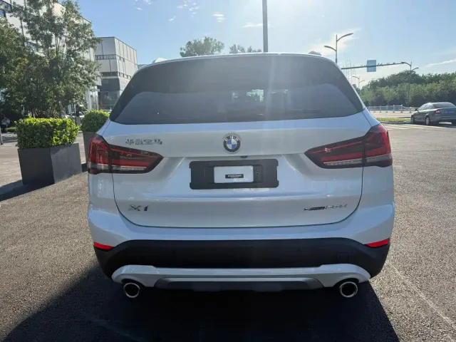 BMW X1 — Фото автомобиля 5