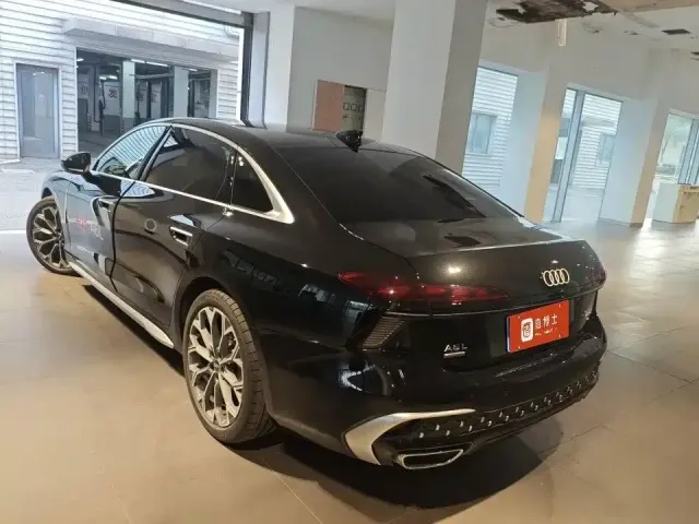 Audi A6L — Фото автомобиля 3