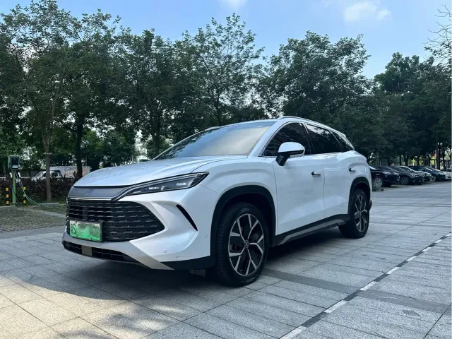 Фотография автомобиля — BYD Song L DM-i