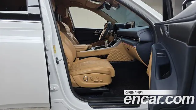 Genesis GV80 — Фото автомобиля 16
