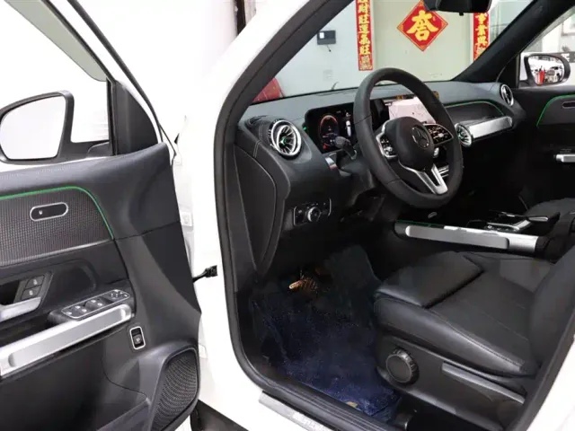 Mercedes-Benz GLB-Class — Фото автомобиля 8