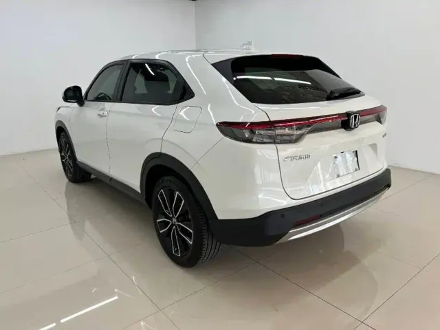 Honda Vezel — Фото автомобиля 6