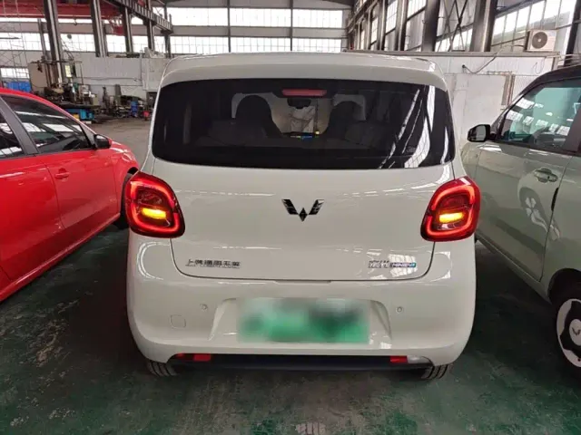 Wuling Hongguang Mini EV — Фото автомобиля 5