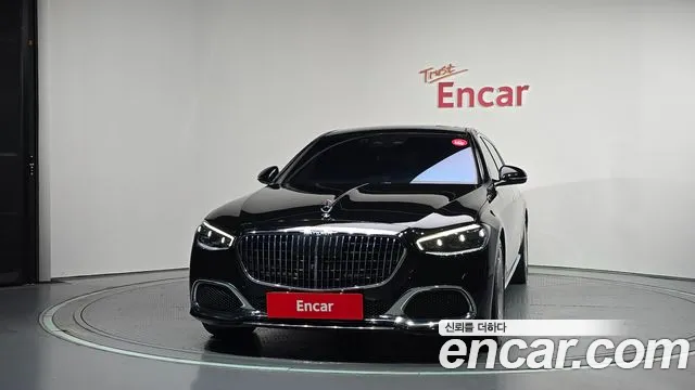 Mercedes-Benz S-Class — Фото автомобиля 3