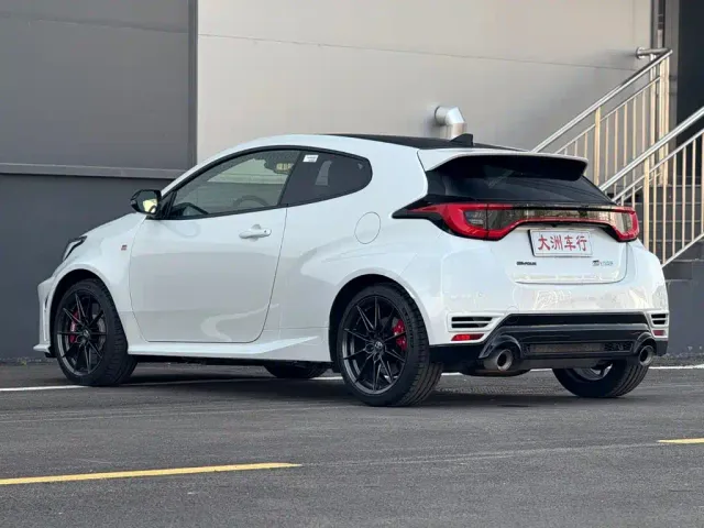 Toyota GR YARIS — Фото автомобиля 7