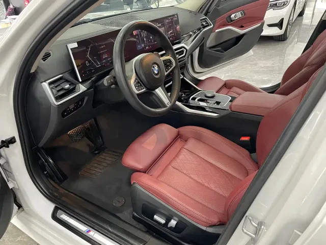 BMW 3 Series — Фото автомобиля 5