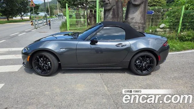 Daihatsu MX-5 MIATA — Фото автомобиля 17