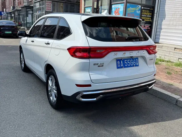 Haval M6 — Фото автомобиля 15