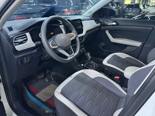 Volkswagen Tharu — Фото автомобиля 5