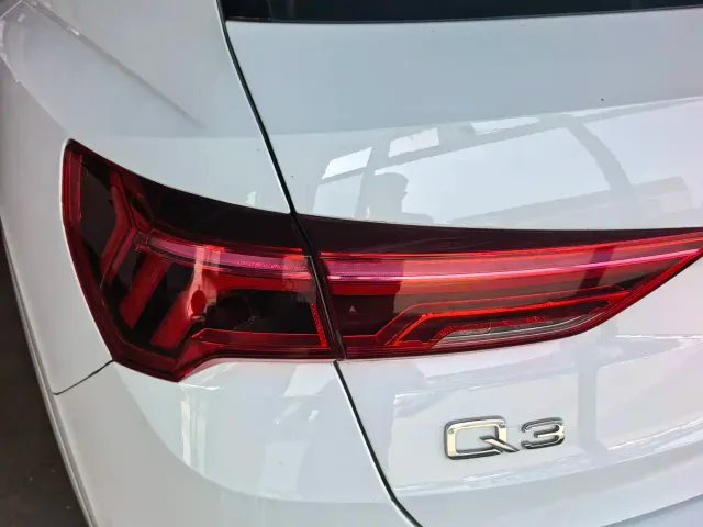 Audi Q3 — Фото автомобиля 16