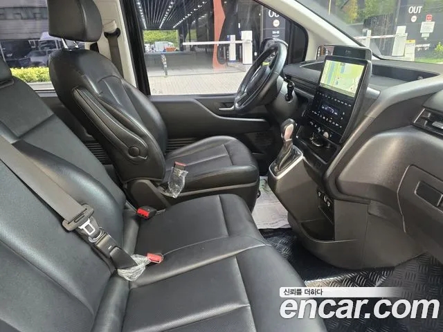 Hyundai Staria — Фото автомобиля 10