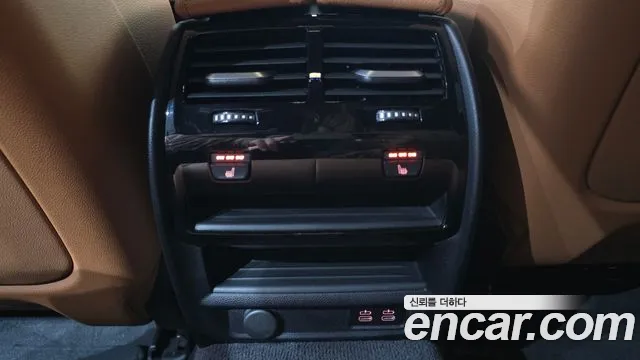 BMW 5 Series — Фото автомобиля 22