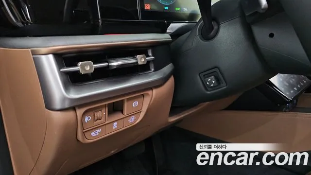Hyundai Grandeur GN7 — Фото автомобиля 18