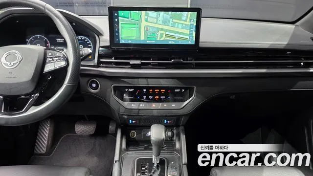 KG_Mobility_Ssangyong Rexton Новый Rexton Sport Khan Дизель 2.2 4WD — Фото автомобиля 17