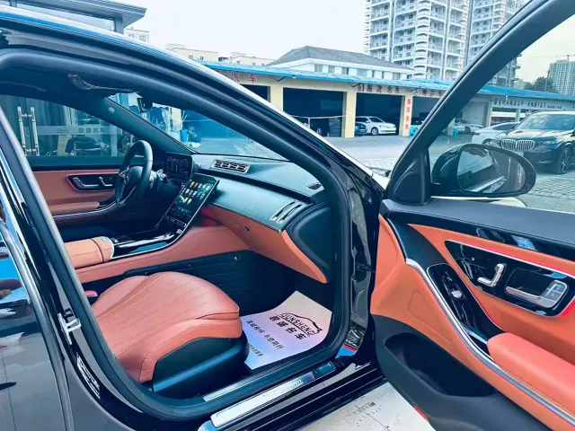 Mercedes-Benz S-Class — Фото автомобиля 6