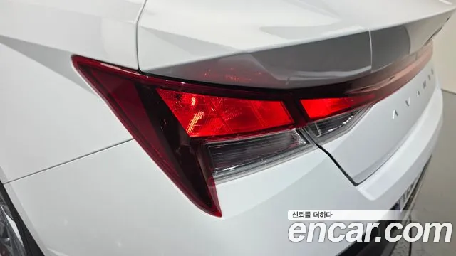 Hyundai AVANTE Новый Avante (CN7) — Фото автомобиля 23
