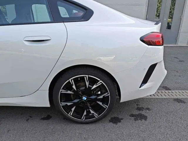 BMW 2 Series — Фото автомобиля 7