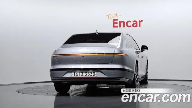 Hyundai Grandeur GN7 — Фото автомобиля 4