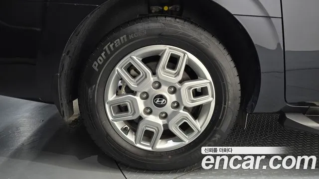 Hyundai Staria — Фото автомобиля 5