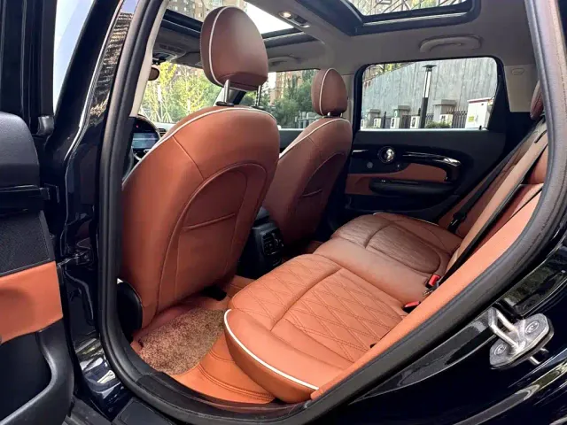 MINI Clubman — Фото автомобиля 6