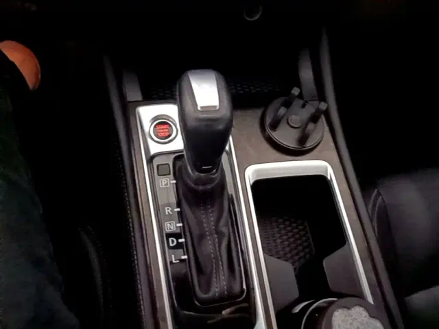 Nissan Teana — Фото автомобиля 13
