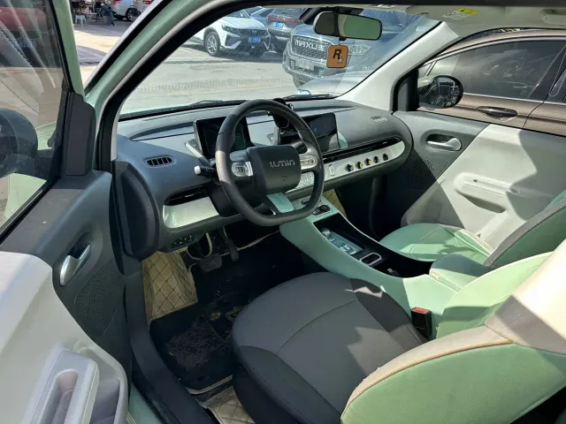 Changan Lumin — Фото автомобиля 3