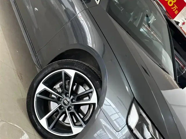 Audi A4L — Фото автомобиля 26