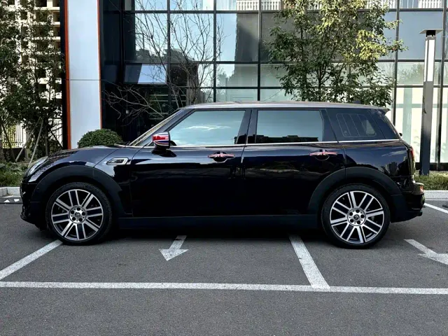 MINI Clubman — Фото автомобиля 21